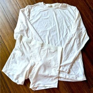 SKIMS boyfriend long sleeve t-shirt with matching boyfriend boxers- marble- L